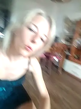 sexymoon81 online show from June 2, 2026, 1:00 pm