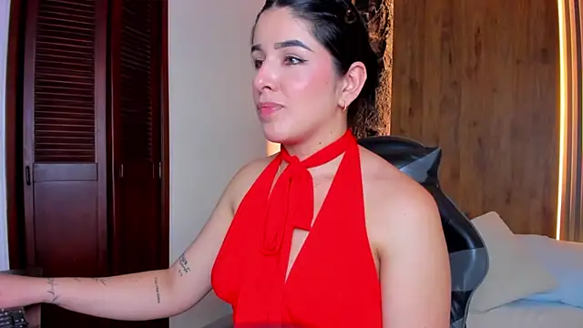 evelin lopezz online show from October 11, 2025, 2:23 am