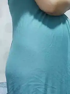 Snapshot of linakhalifa chatting on September 28, 2025, 6:09 am linakhalifa online show from September 28, 2025, 6:09 am