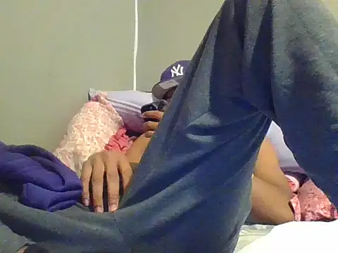 mikyng online show from December 2, 2025, 4:03 am