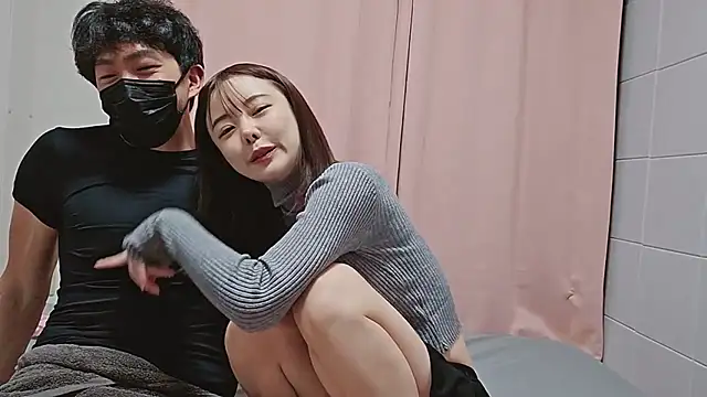 hinata chan3 online show from January 15, 2026, 1:03 pm