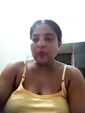 Snapshot of srimasrima chatting on October 1, 2025, 5:56 am srimasrima online show from October 1, 2025, 5:56 am