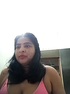 Snapshot of srimasrima chatting on October 14, 2025, 6:41 pm srimasrima online show from October 14, 2025, 6:41 pm