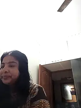 Snapshot of srimasrima chatting on December 16, 2025, 1:43 am srimasrima online show from December 16, 2025, 1:43 am