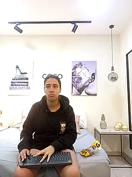 Snapshot of Samantha_hotly chatting on September 24, 2025, 11:50 am Samantha hotly online show from September 24, 2025, 11:50 am