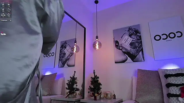 Snapshot of Samantha_hotly chatting on December 21, 2025, 5:03 pm Samantha hotly online show from December 21, 2025, 5:03 pm