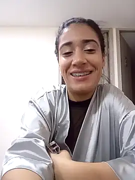 Snapshot of Samantha_hotly chatting on October 11, 2025, 1:56 pm Samantha hotly online show from October 11, 2025, 1:56 pm