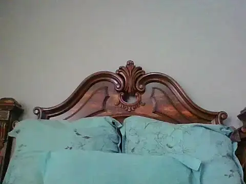 kinkyliciouse23 online show from February 17, 2026, 7:38 am