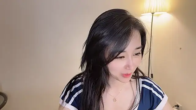 Purple-meng online show from September 19, 2025, 1:37 pm