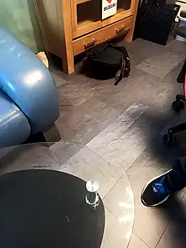 Snapshot of Thompsen1992 chatting on January 15, 2026, 9:45 am Thompsen1992 online show from January 15, 2026, 9:45 am