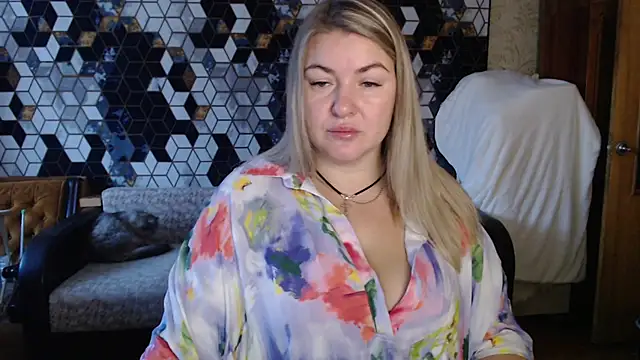 NikaSkylink online show from January 19, 2026, 5:11 am