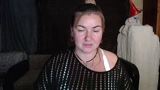 NikaSkylink online show from November 10, 2025, 6:24 pm