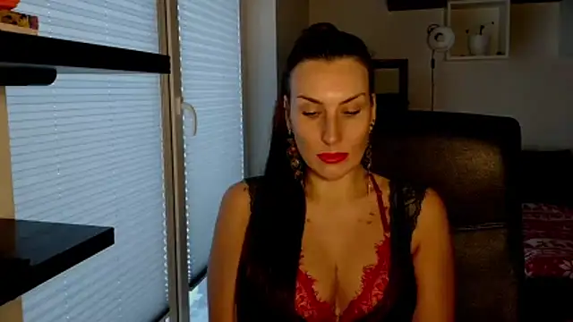 DonnaAmore online show from February 17, 2026, 3:20 pm