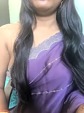 Snapshot of Nightgirl007 chatting on October 9, 2025, 7:42 am Nightgirl007 online show from October 9, 2025, 7:42 am