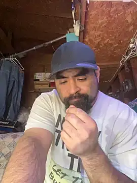 Jonathanfrom420 online show from December 17, 2025, 3:39 pm