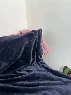 YourSlutBoySl online show from February 18, 2026, 5:49 am