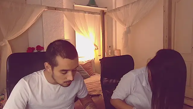 Laila asher online show from October 3, 2025, 7:10 am