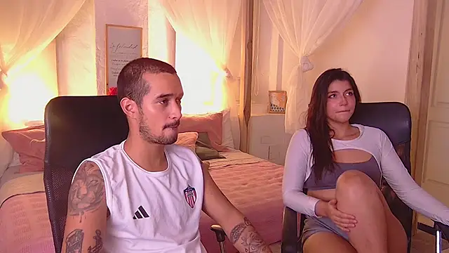 Laila asher online show from September 22, 2025, 1:33 am