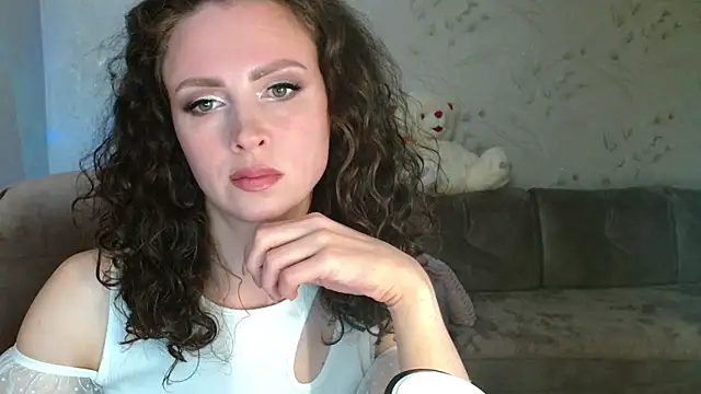 Amber Carrol online show from May 30, 2026, 6:02 pm
