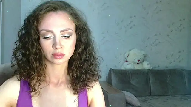 Amber Carrol online show from May 22, 2026, 5:33 pm