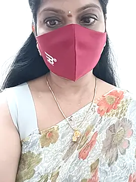 Snapshot of shivani27 chatting on October 4, 2025, 8:43 pm shivani27 online show from October 4, 2025, 8:43 pm