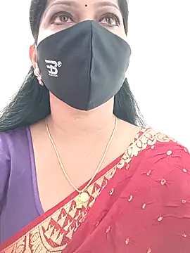 Snapshot of shivani27 chatting on September 26, 2025, 7:15 am shivani27 online show from September 26, 2025, 7:15 am