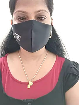 Snapshot of shivani27 chatting on October 10, 2025, 6:03 am shivani27 online show from October 10, 2025, 6:03 am