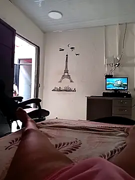 translatina777 online show from November 6, 2025, 8:24 pm