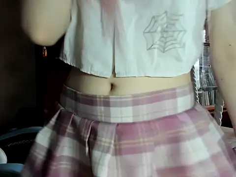 Snapshot of kioshi_kiss chatting on October 24, 2025, 10:14 am kioshi kiss online show from October 24, 2025, 10:14 am