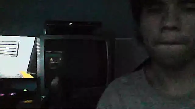 Snapshot of Full_mylk chatting on December 16, 2025, 7:56 am Full mylk online show from December 16, 2025, 7:56 am