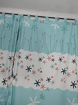 AntonelaMorriz online show from November 20, 2025, 8:15 am