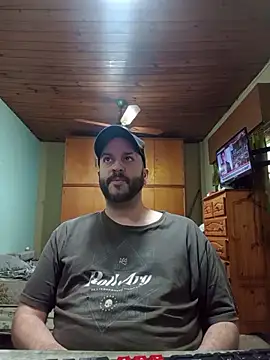 Snapshot of Shingroth chatting on December 1, 2025, 12:17 pm Shingroth online show from December 1, 2025, 12:17 pm