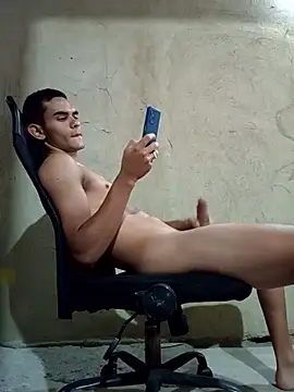 Snapshot of PARAJHONAAN chatting on November 25, 2025, 3:51 am PARAJHONAAN online show from November 25, 2025, 3:51 am