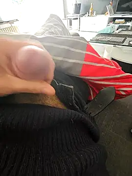 Snapshot of Bog_dan123 chatting on November 7, 2025, 1:48 pm Bog dan123 online show from November 7, 2025, 1:48 pm