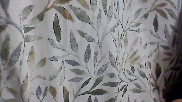 Snapshot of Krystal_82 chatting on April 5, 2026, 7:42 pm Krystal 82 online show from April 5, 2026, 7:42 pm