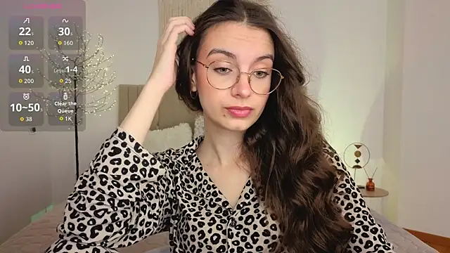 Real cutie1 online show from June 1, 2026, 12:49 pm
