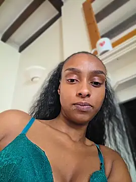 Hazel Dollxx online show from May 23, 2026, 7:40 am