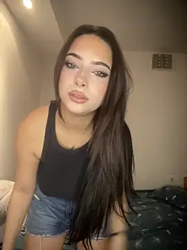 Snapshot of Bella__Booty chatting on October 25, 2025, 5:57 pm Bella  Booty online show from October 25, 2025, 5:57 pm