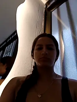 JackAndRosse  online show from April 16, 2026, 12:28 pm