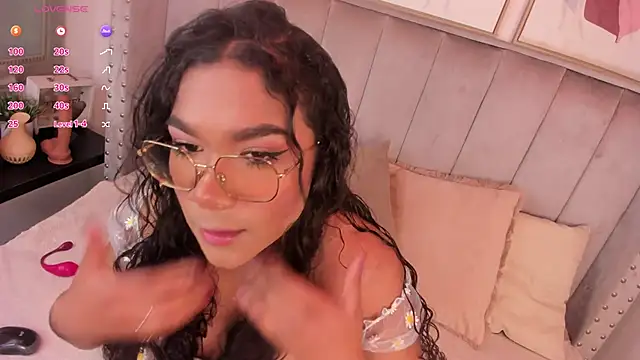 Snapshot of Seshat_Hitt chatting on November 28, 2025, 3:50 am Seshat Hitt online show from November 28, 2025, 3:50 am