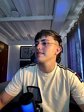 Justin trevor1 online show from October 4, 2025, 7:59 pm