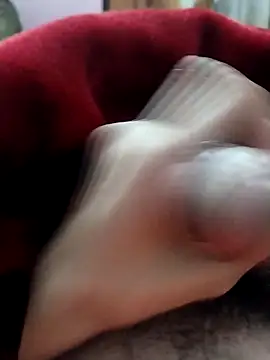 Snapshot of saneer69tew chatting on February 25, 2026, 4:45 am saneer69tew online show from February 25, 2026, 4:45 am