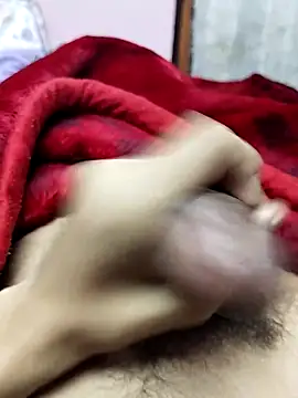 Snapshot of saneer69tew chatting on November 29, 2025, 11:32 am saneer69tew online show from November 29, 2025, 11:32 am