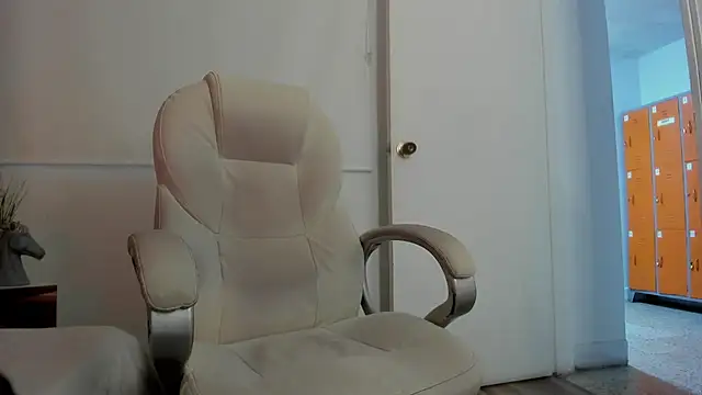 Snapshot of dark_sun302 chatting on November 30, 2025, 9:26 pm dark sun302 online show from November 30, 2025, 9:26 pm