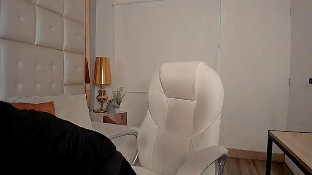 Snapshot of dark_sun302 chatting on September 18, 2025, 9:18 pm dark sun302 online show from September 18, 2025, 9:18 pm