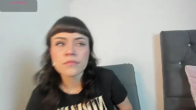 Snapshot of Seijacu chatting on October 8, 2025, 7:25 pm Seijacu online show from October 8, 2025, 7:25 pm