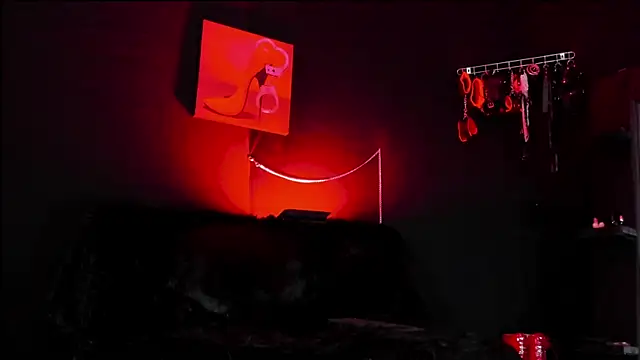 isabellestone online show from February 10, 2026, 9:58 pm