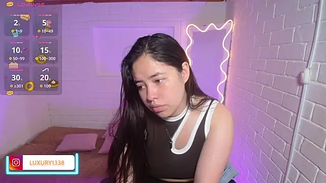 Luaxury tay online show from October 16, 2025, 3:37 am