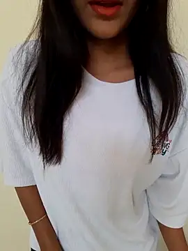 Snapshot of Raj-kumari chatting on December 3, 2025, 8:25 am Raj-kumari online show from December 3, 2025, 8:25 am