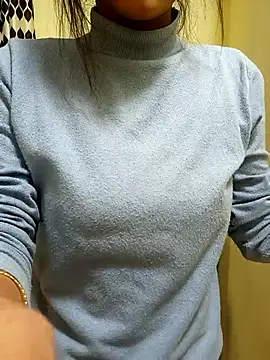 Snapshot of Raj-kumari chatting on December 15, 2025, 4:24 pm Raj-kumari online show from December 15, 2025, 4:24 pm